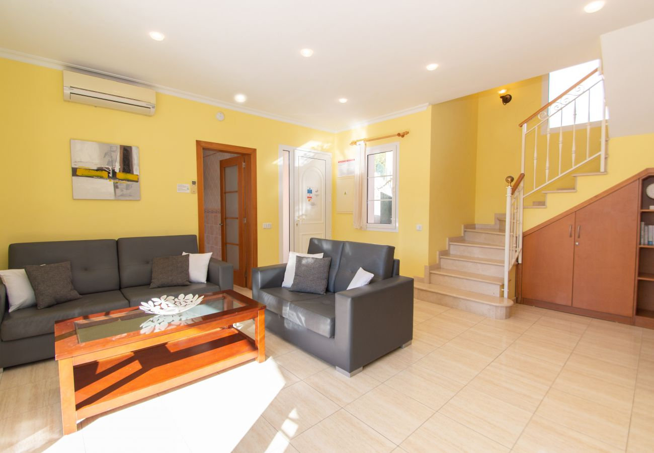 Villa Miel comfortable bedroom